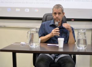  professor da Universidade Federal Fluminense (UFF), Afonso de Albuquerque (Foto: Twin Alvarenga)