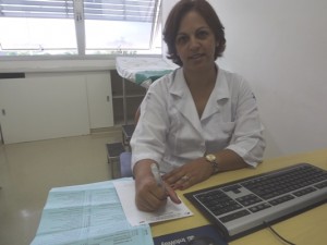 Segundo Cacilda, é fundamental que os pais procurem orientação médica ao perceberem o problema (Foto: Nathália Nascimento/Proex)