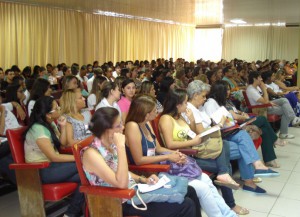 Seminário reuniu 450 pessoas em Valadares (Foto: Divulgação)
