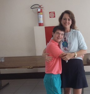 Luiz Eduardo e sua mãe, Patrícia Pogianelo (Foto: Warley Bueno)